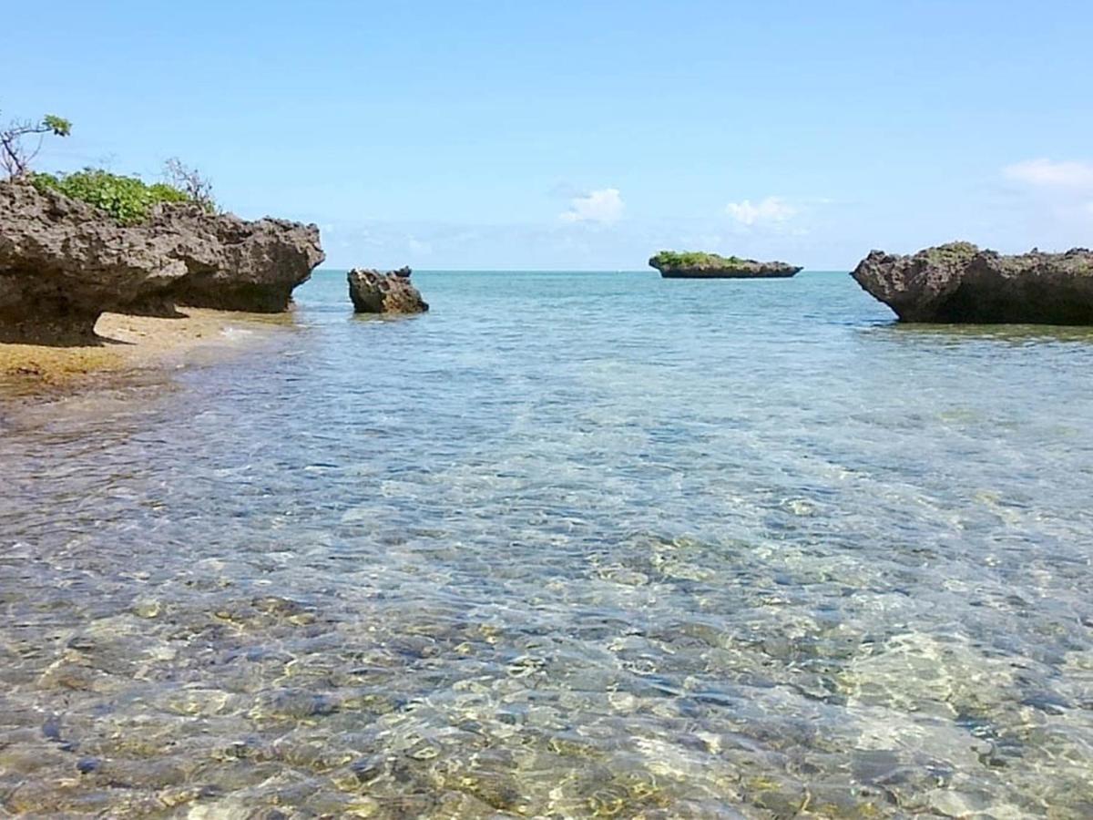 石垣島 一棟貸切りのお宿 ちゅら赤瓦 Ishigaki  Exterior foto
